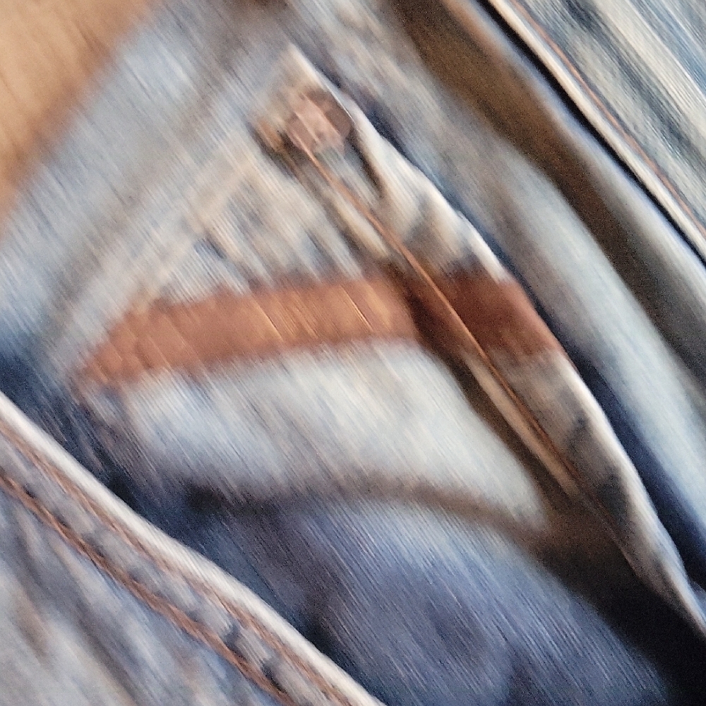 Ariat Legacy Relaxed Boot Cut Men’s Jeans in Washed Blue - Picture 5 of 9
